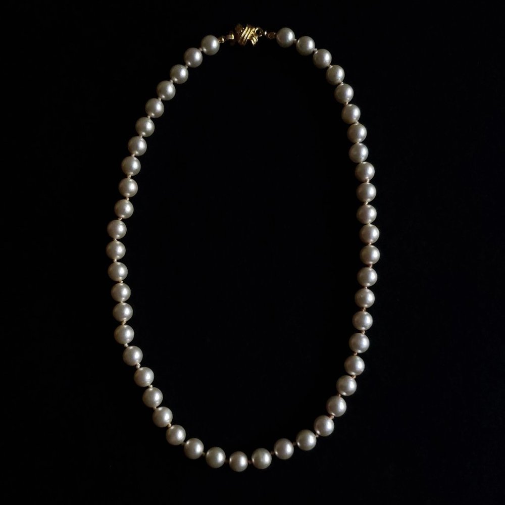 17-inch Simulated Pearl Necklace